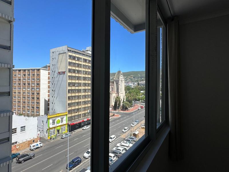 2 Bedroom Property for Sale in Cape Town City Centre Western Cape